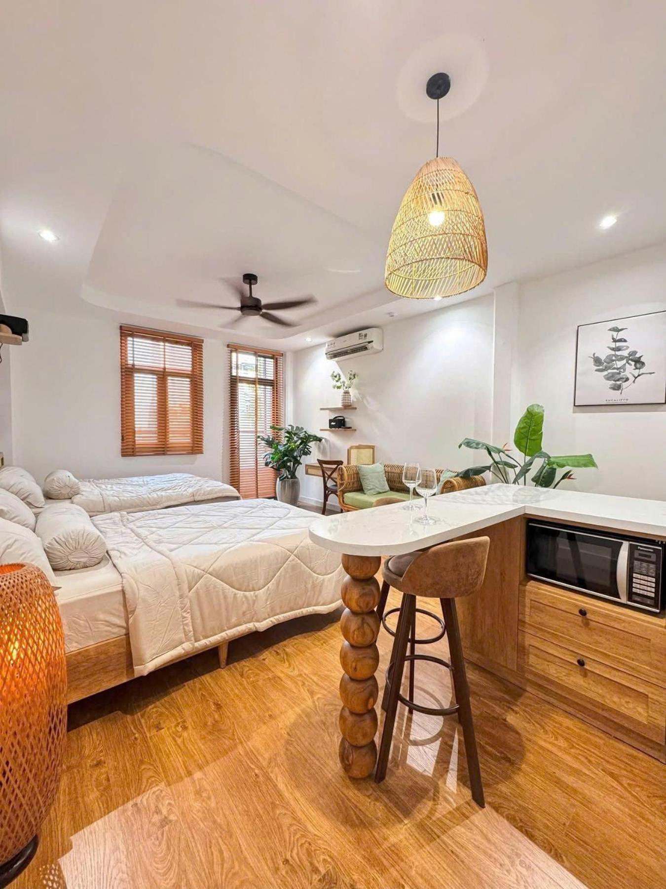 Hotel H'homestay Quan 1 - N17 Ho Chi Minh City